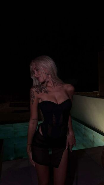 Gwendolynceline  page leaked private photo uncensored HD quality