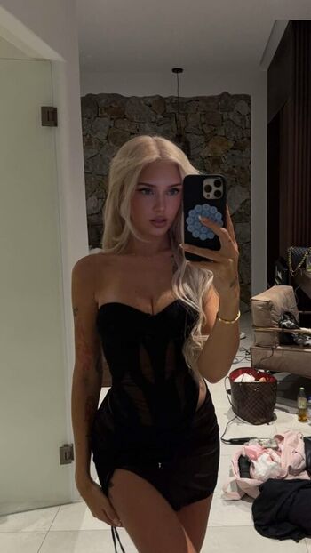 Gwendolynceline  page leaked private photo uncensored HD quality