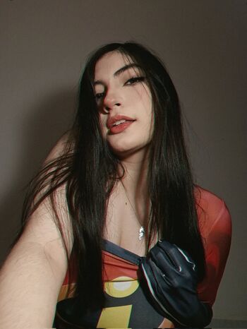 H azzuu leaked private photo uncensored HD quality