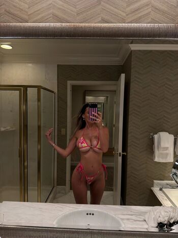 Hadelinemope leaked private photo uncensored HD quality