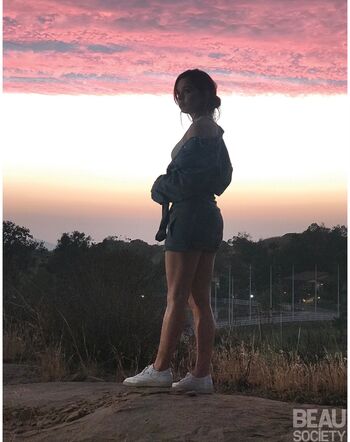 Hailee steinfeld leaked private photo uncensored HD quality