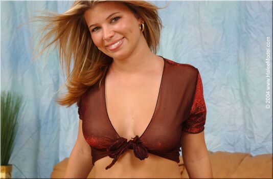 Halee model page leaked private photo uncensored HD quality