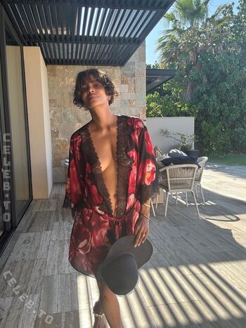Halle berry page leaked private photo uncensored HD quality
