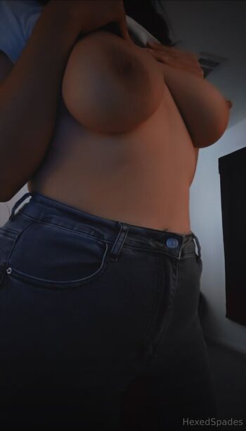 Hexedspades leaked private photo uncensored HD quality