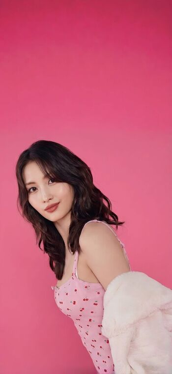 Hirai momo page leaked private photo uncensored HD quality