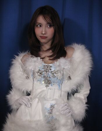 Hirai momo page leaked private photo uncensored HD quality