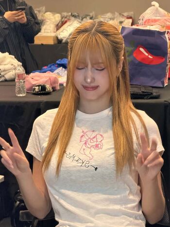 Hirai momo page leaked private photo uncensored HD quality