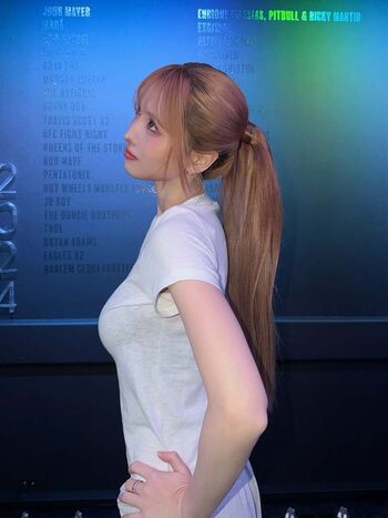 Hirai momo page leaked private photo uncensored HD quality