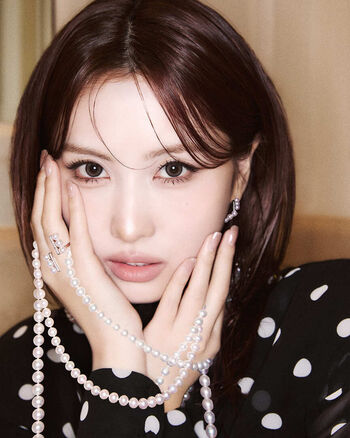 Hirai momo page leaked private photo uncensored HD quality