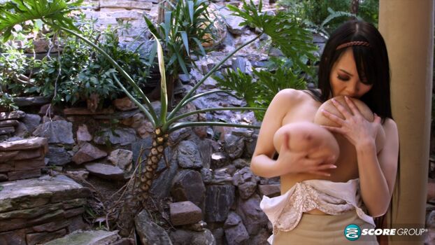 Hitomi tanaka leaked private photo uncensored HD quality