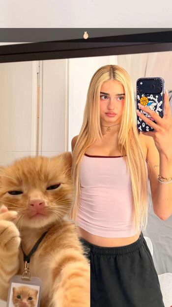 Honeypuu leaked private photo uncensored HD quality