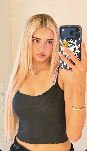 Honeypuu leaked private photo uncensored HD quality