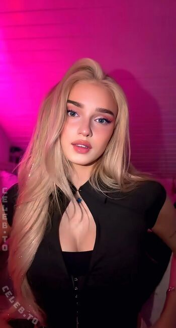 Honeypuu leaked private photo uncensored HD quality