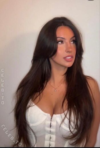 Honeyxxo leaked private photo uncensored HD quality