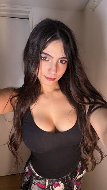 Iaaras  page leaked private photo uncensored HD quality