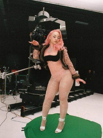 Ice spice leaked private photo uncensored HD quality