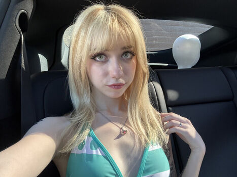 Iluvmeww page leaked private photo uncensored HD quality