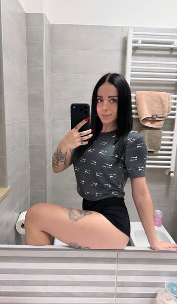 Imviolet leaked private photo uncensored HD quality