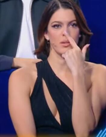 Iris mittenaere leaked private photo uncensored HD quality