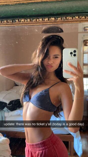 Itslaaurr  page leaked private photo uncensored HD quality