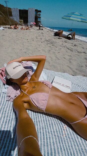 Itslaaurr leaked private photo uncensored HD quality