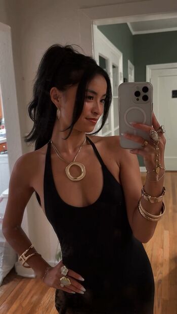 Itslaaurr leaked private photo uncensored HD quality