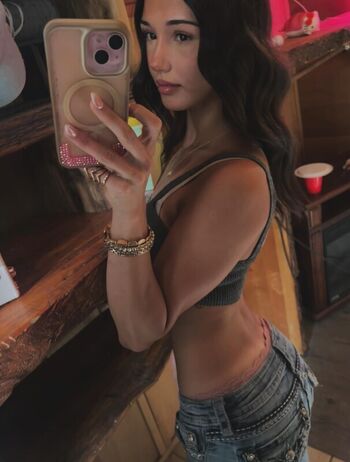 Itss gabbiii page leaked private photo uncensored HD quality
