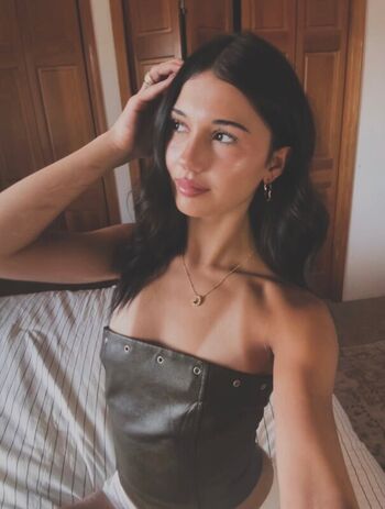 Itss gabbiii page leaked private photo uncensored HD quality