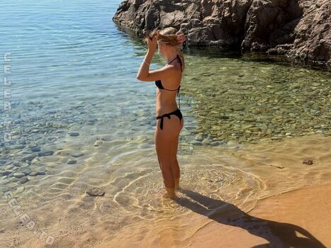 Izaandelle leaked private photo uncensored HD quality