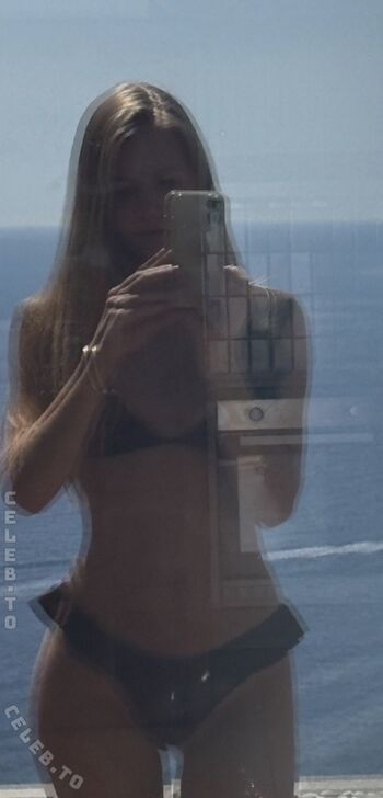 Izaandelle leaked private photo uncensored HD quality