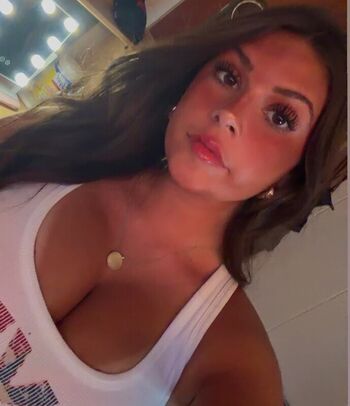 Izzy tuchman leaked private photo uncensored HD quality