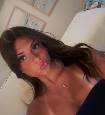 Izzy tuchman leaked private photo uncensored HD quality