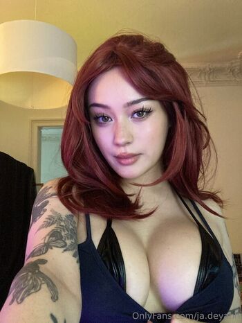 Jadeyanh  page leaked private photo uncensored HD quality