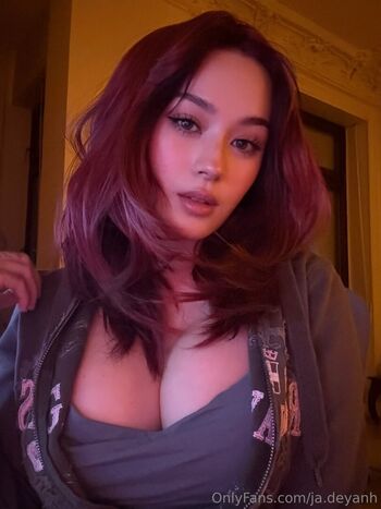 Jadeyanh  page leaked private photo uncensored HD quality