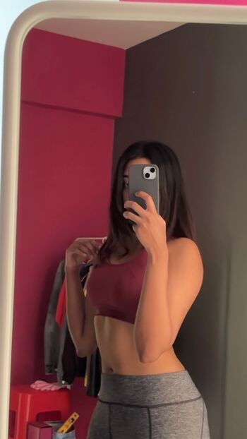 Jananivisalakshi leaked private photo uncensored HD quality