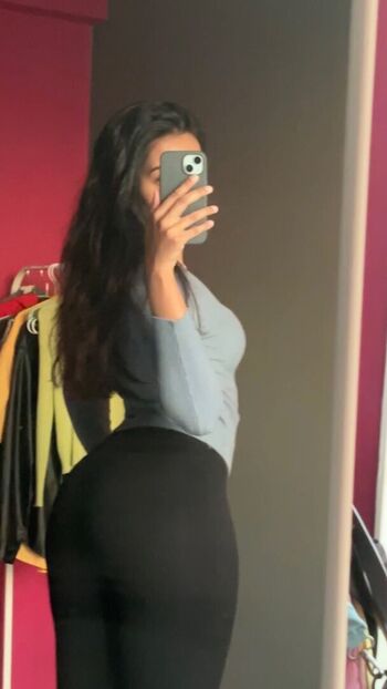 Jananivisalakshi leaked private photo uncensored HD quality