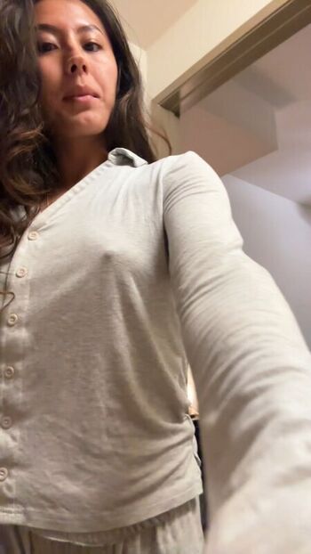Jasmine yi page leaked private photo uncensored HD quality