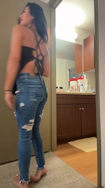 Jasmine yi leaked private photo uncensored HD quality