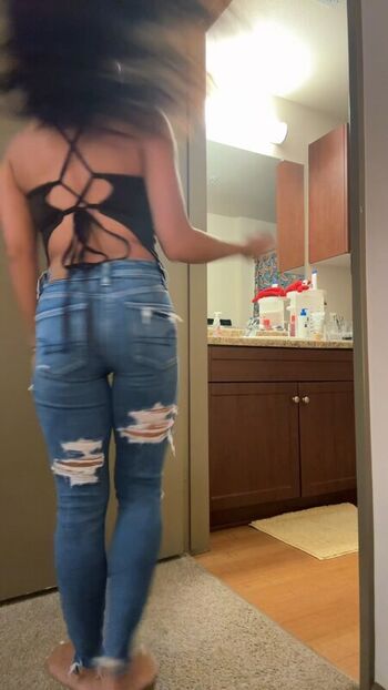 Jasmine yi leaked private photo uncensored HD quality
