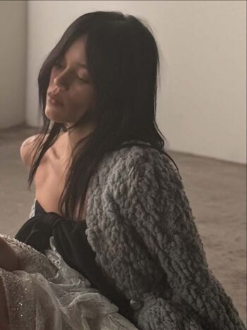 Jenna ortega  page leaked private photo uncensored HD quality