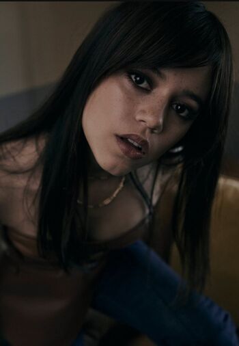 Jenna ortega  page leaked private photo uncensored HD quality