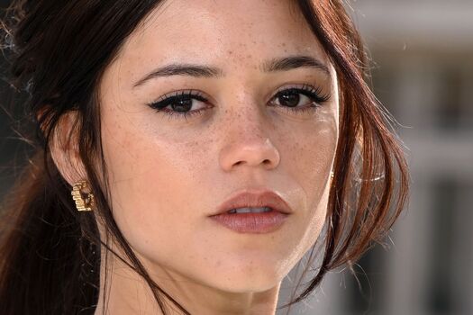 Jenna ortega  page leaked private photo uncensored HD quality