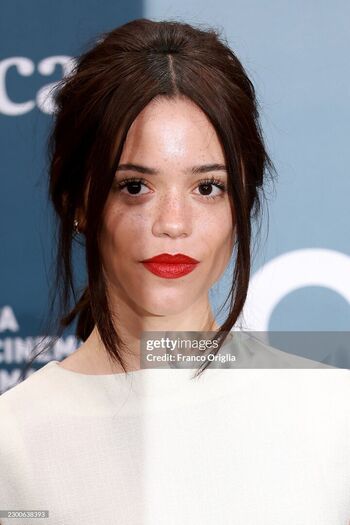 Jenna ortega  page leaked private photo uncensored HD quality
