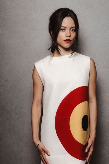 Jenna ortega  page leaked private photo uncensored HD quality