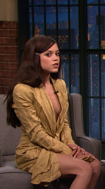 Jenna ortega  page leaked private photo uncensored HD quality
