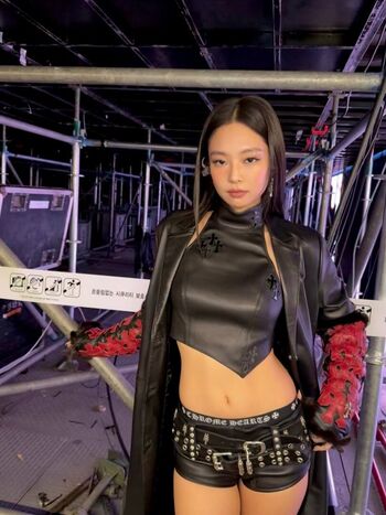 Jennie blkpik page leaked private photo uncensored HD quality