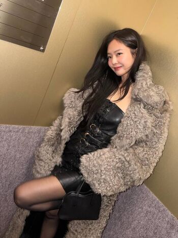 Jennie blkpik page leaked private photo uncensored HD quality