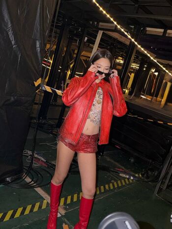 Jennie blkpik page leaked private photo uncensored HD quality