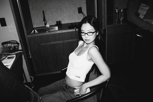 Jennie blkpik page leaked private photo uncensored HD quality