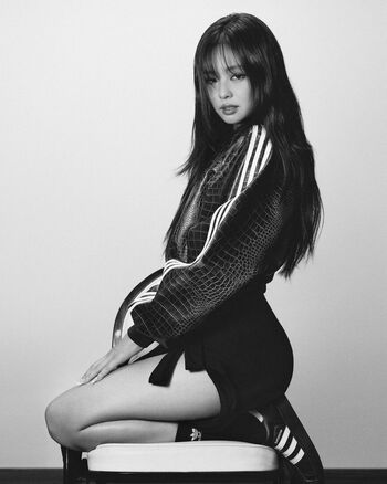 Jennie blkpik page leaked private photo uncensored HD quality